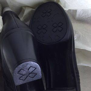 naturalizer elisabeth bootie